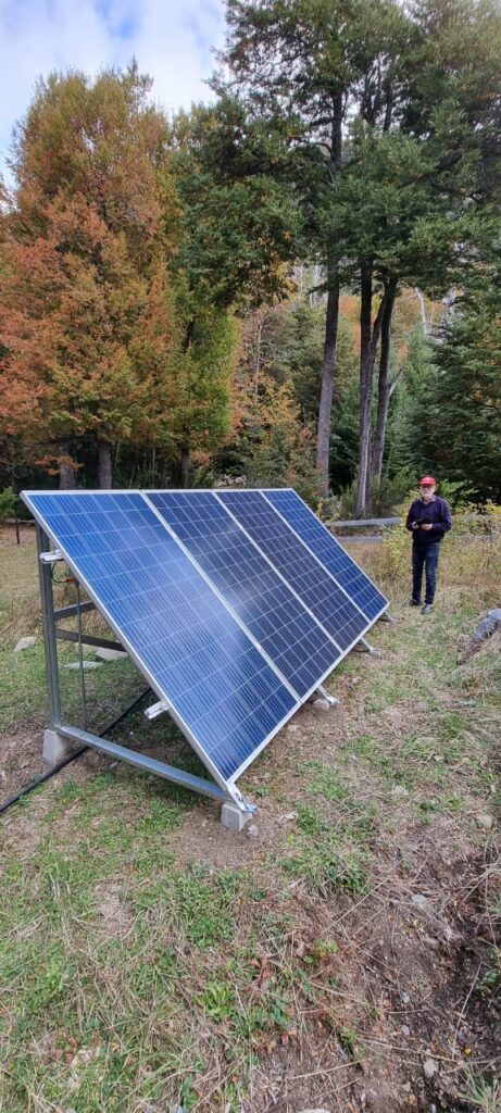 Generadores Solares Off Grid 0,59 kW/día hasta 13,2 kW/día